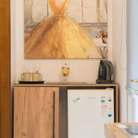 Anais Han/Misafirhane Limenas (Thasos)