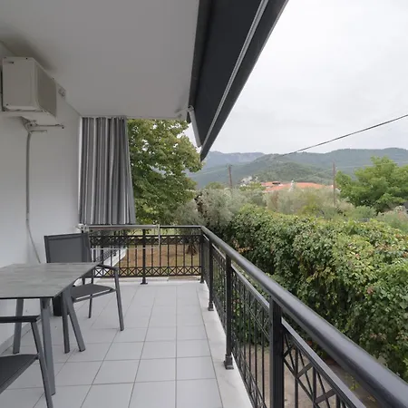 Han/Misafirhane Anais